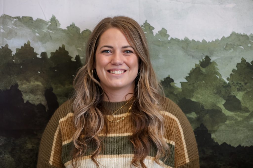 Taylor Amick - Middle-2 Taylor Amick