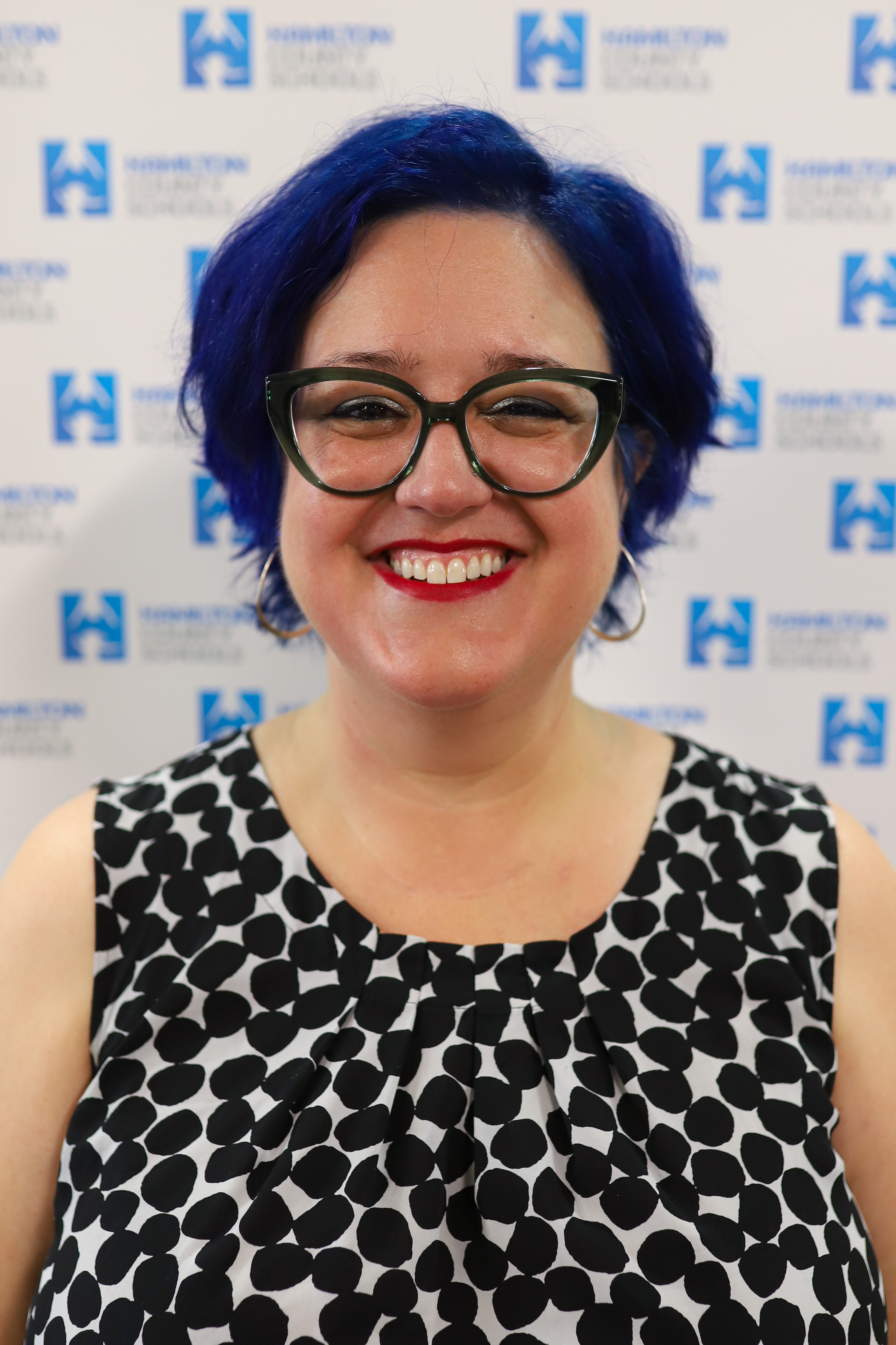 Lyn Hunter Lyn Hunter